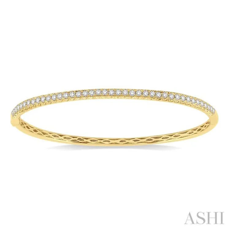 1 Ctw Round Cut Diamond Bangle in 14K Yellow Gold