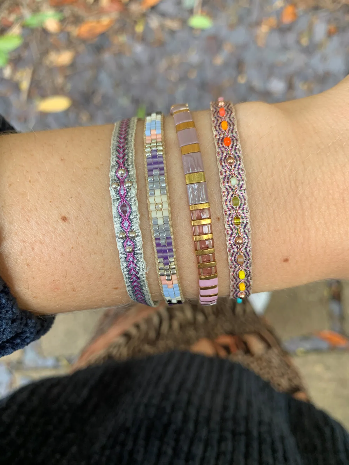 COLORFUL HANDWOVEN  BRACELET SET