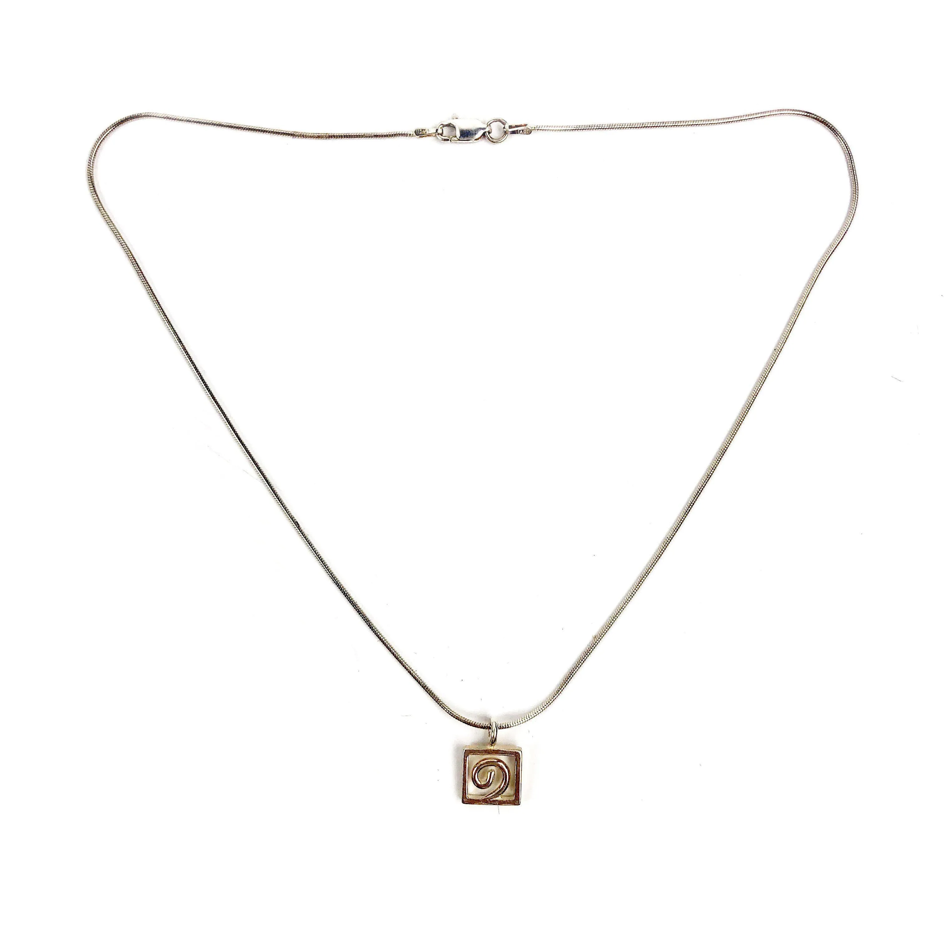 Donna D’Aquino Necklace: Pendant