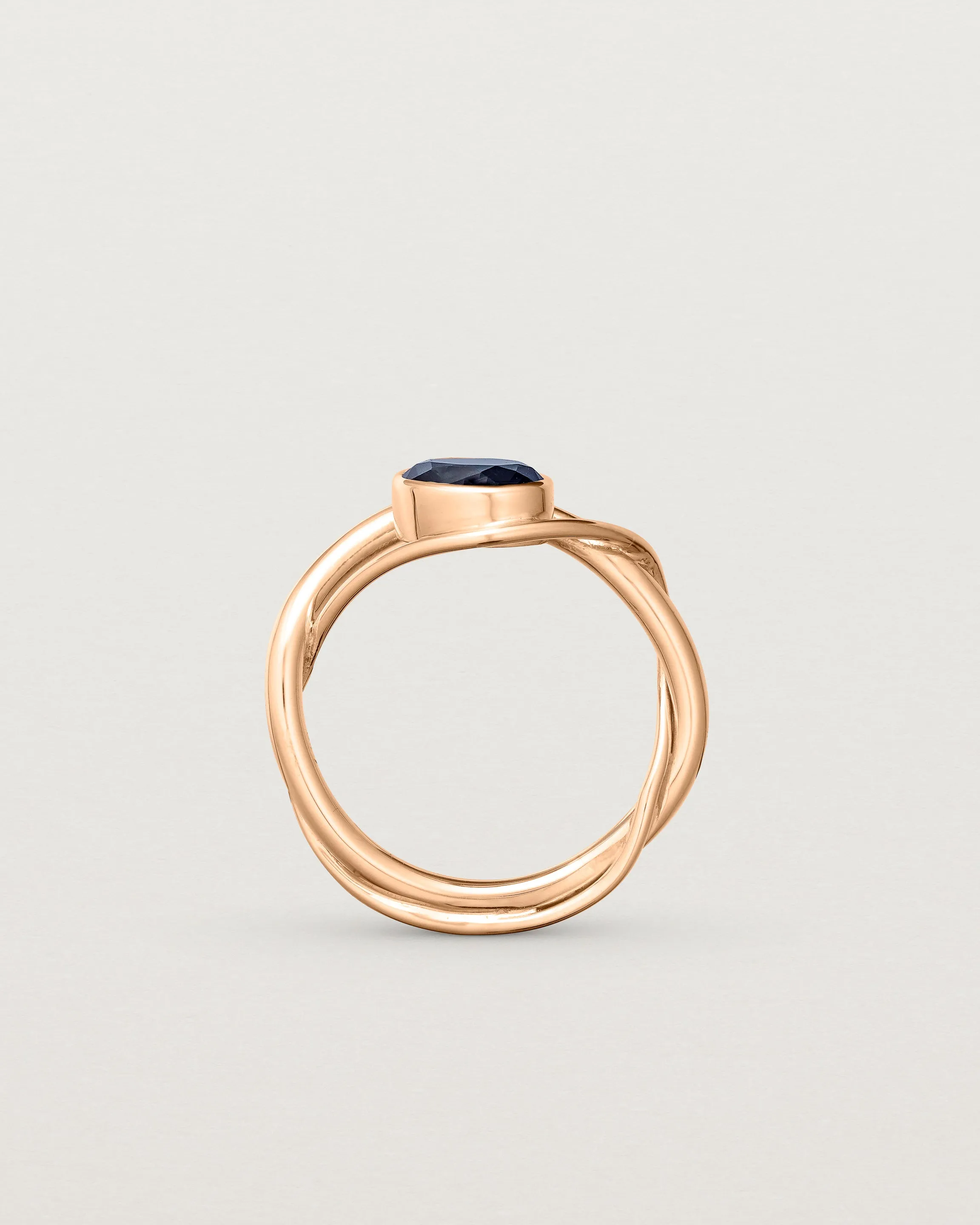 Isha Oval Ring | Australian Sapphire