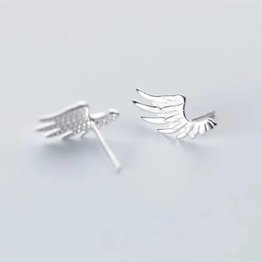 Lady Temperament Simple Wing Ear Studs