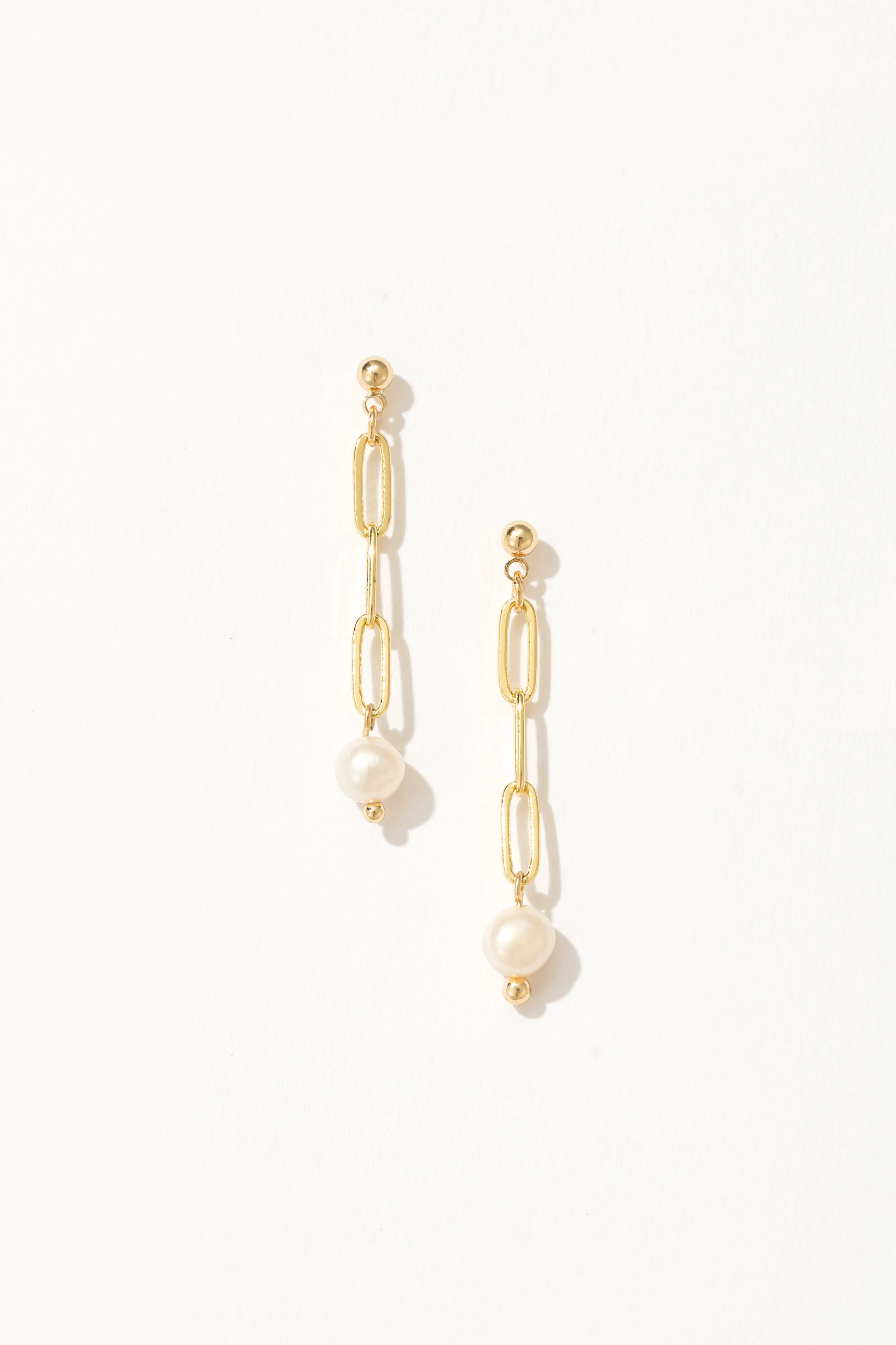 Luxe Chain Dangle Pearl Earrings