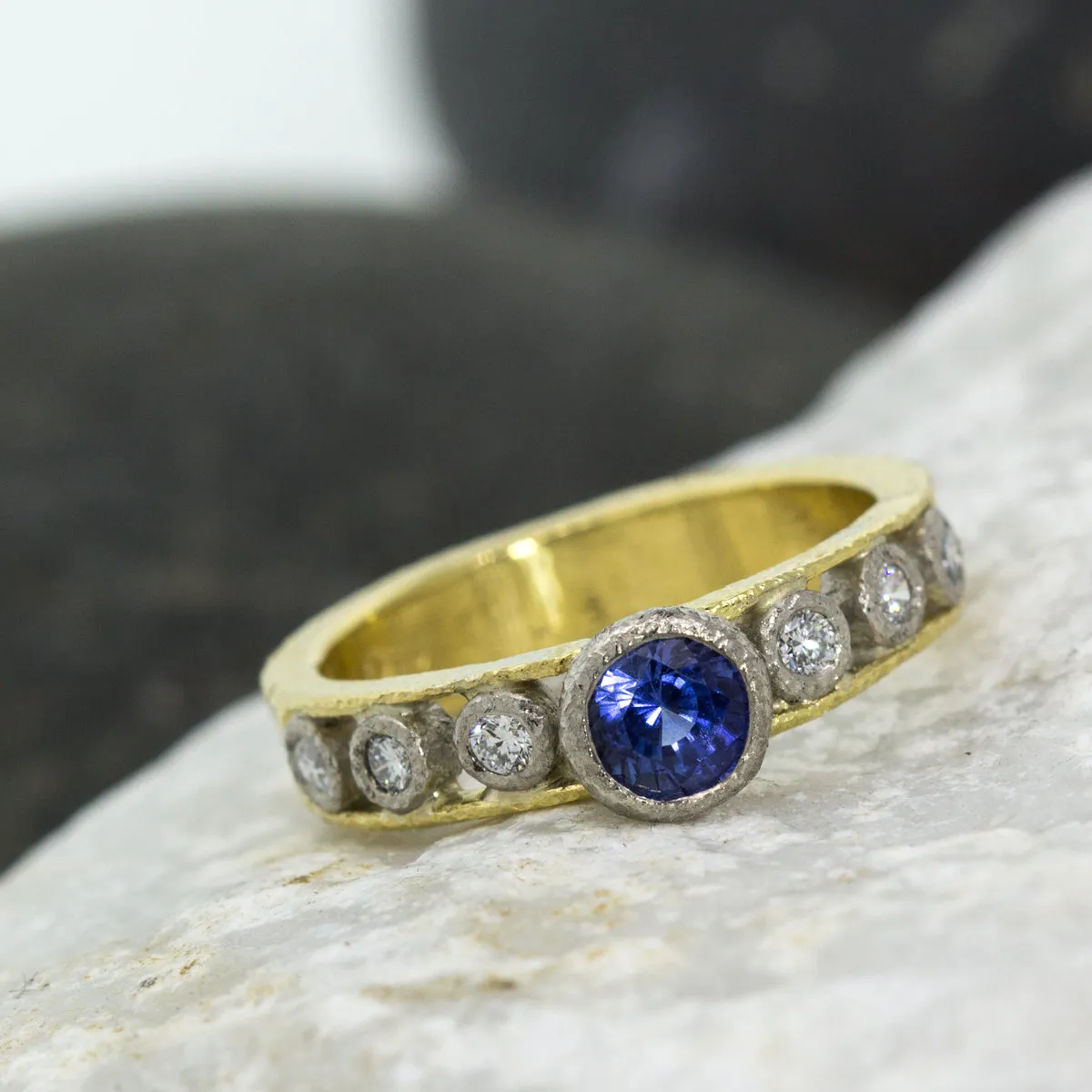 Open Flat Ring with Sapphire and Diamonds