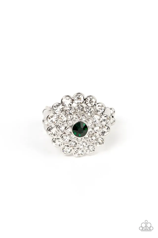 Paparazzi Ring ~ Effervescent Crescendo - Green