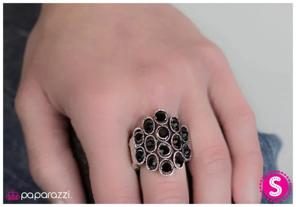 Paparazzi Ring ~ Single File - Black