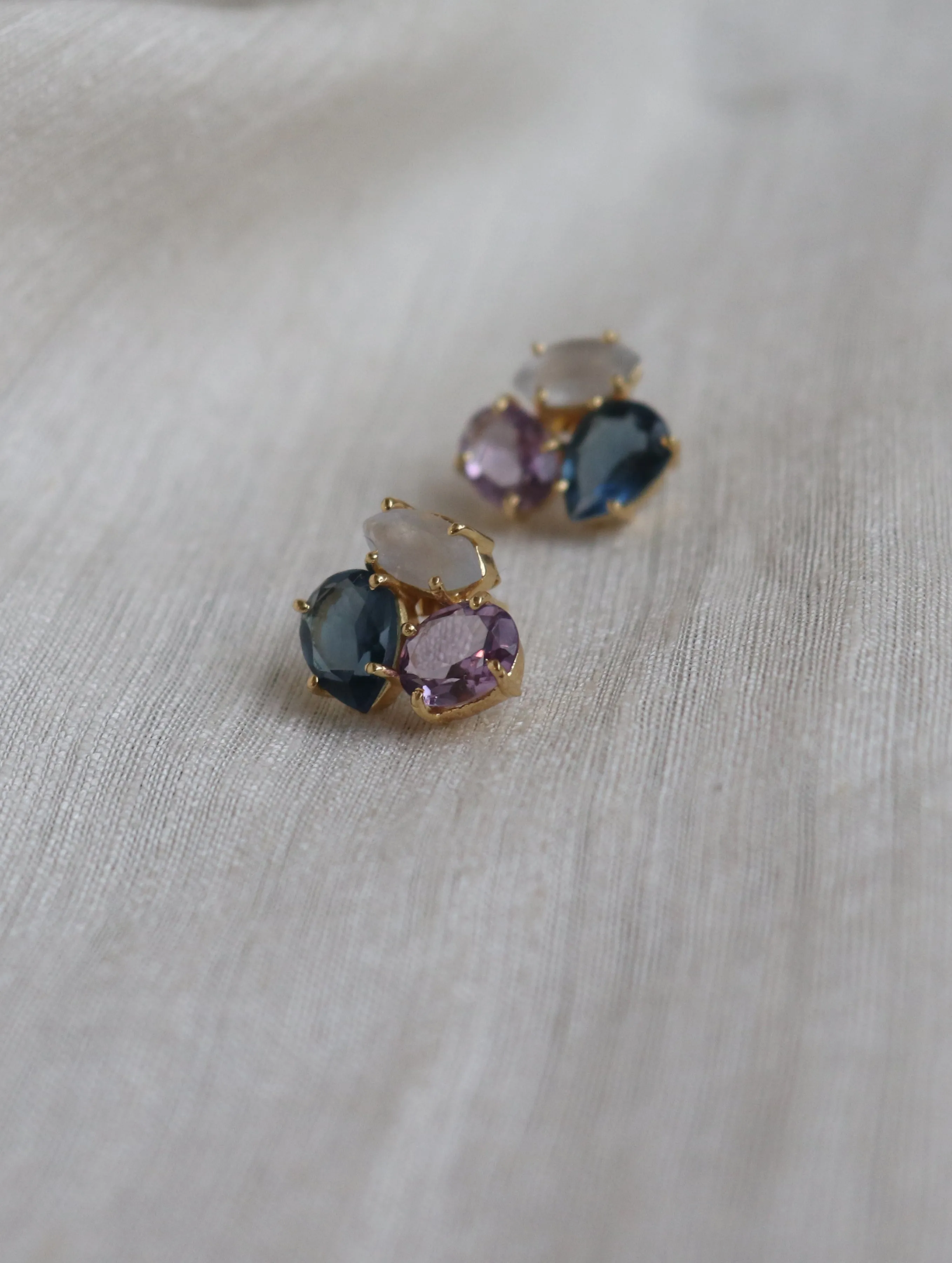 Ruri Studs - Sky