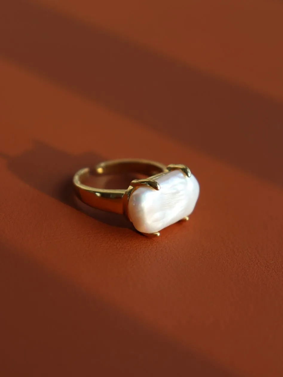 Vintage Square Baroque Pearl Open Ring